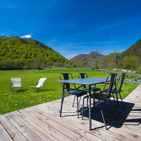La Dormeuse Du Val Villa Chambon-sur-Lac Dış mekan fotoğraf